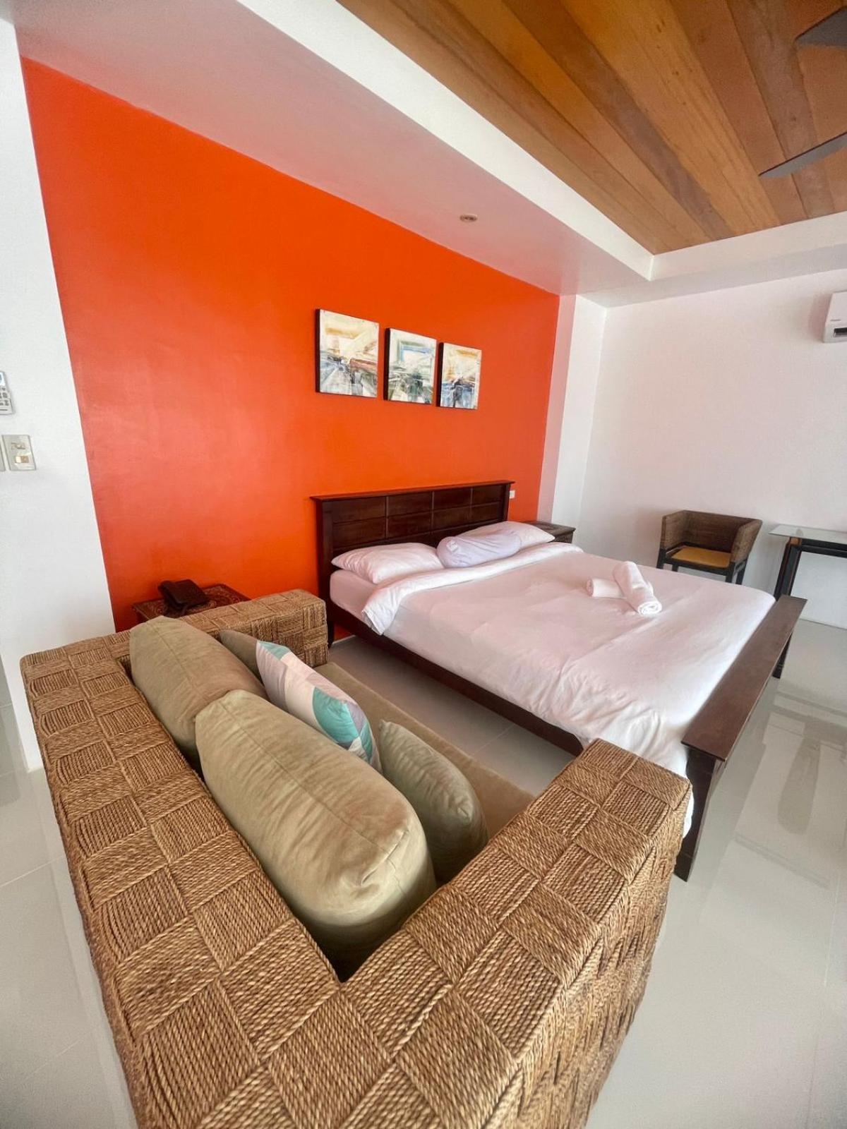 Manoc-Manoc Calypso Beach And Dive Resort מראה חיצוני תמונה