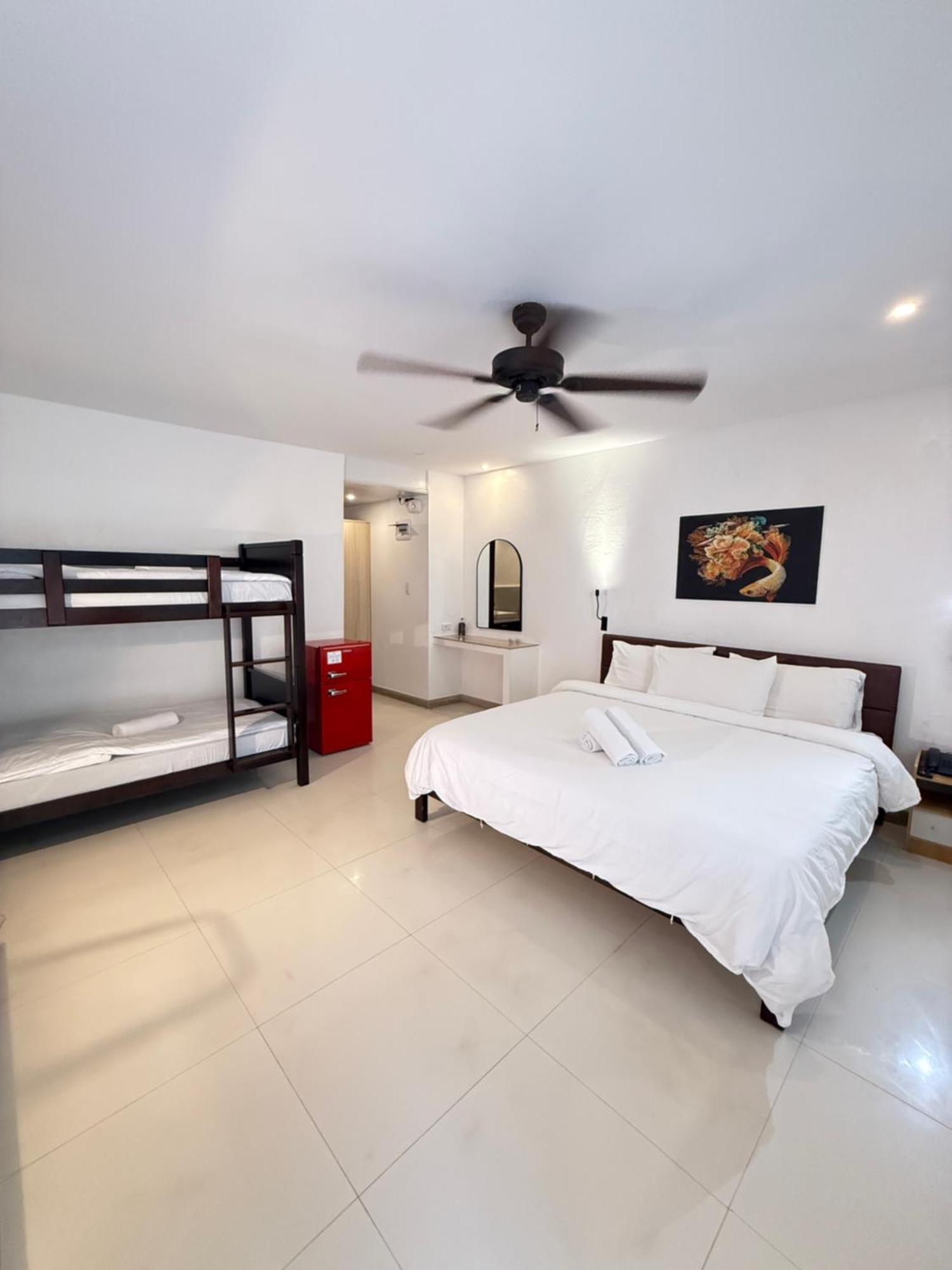 Manoc-Manoc Calypso Beach And Dive Resort מראה חיצוני תמונה