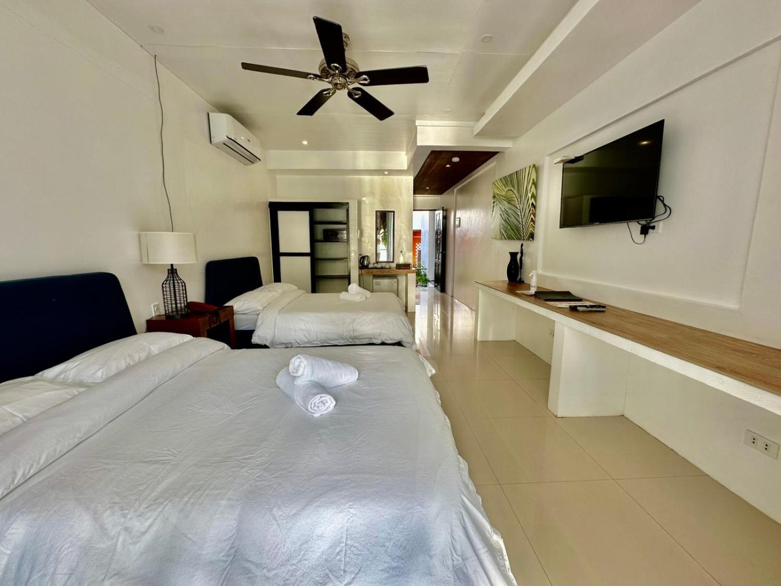 Manoc-Manoc Calypso Beach And Dive Resort מראה חיצוני תמונה