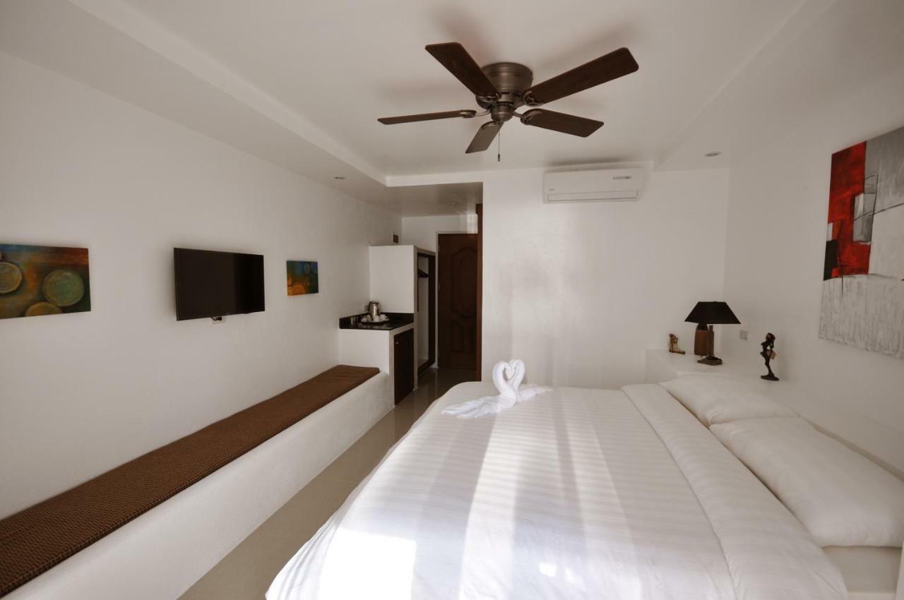 Manoc-Manoc Calypso Beach And Dive Resort מראה חיצוני תמונה