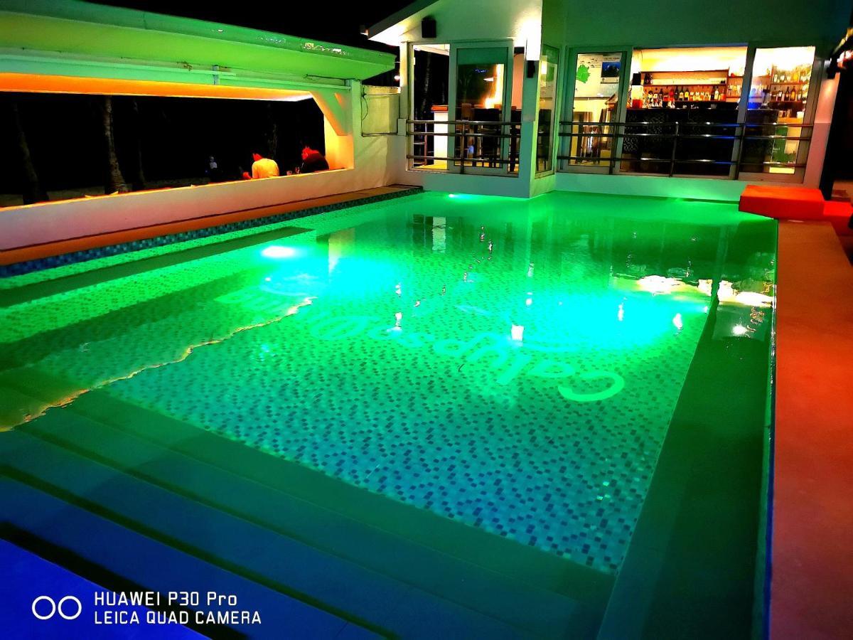 Manoc-Manoc Calypso Beach And Dive Resort מראה חיצוני תמונה